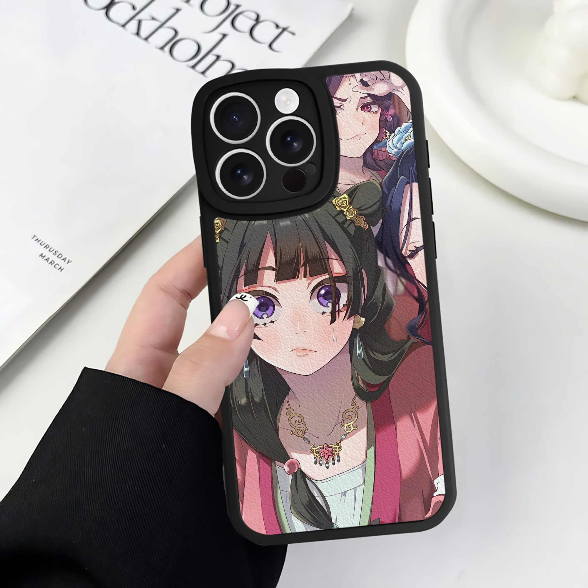 薬屋のひとりごと The Apothecary Diaries 【iPhone 16シリーズ対応】シリコンスマホケース（レザー調） 材質：シリコン